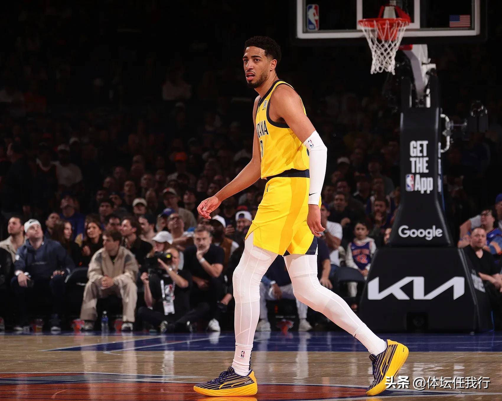 唐斯三巨头联手，浓眉哥得分突破，猛龙冲击季后赛！